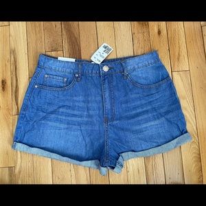 FOREVER 21 Blue Denim Shorts Size 30